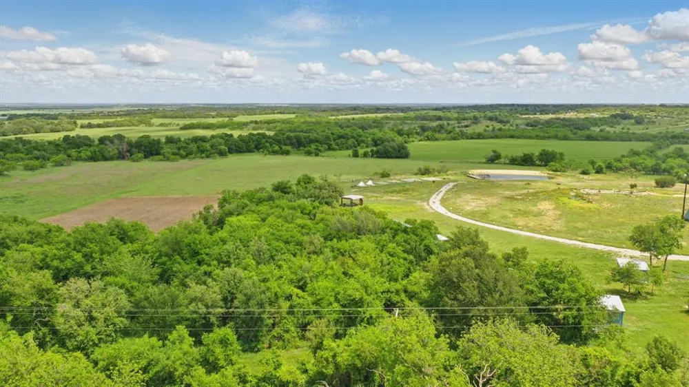1613 County Road 440 De Leon, TX 76444
