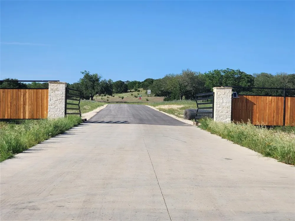 366 Yellowstone Drive Oglesby, TX 76561