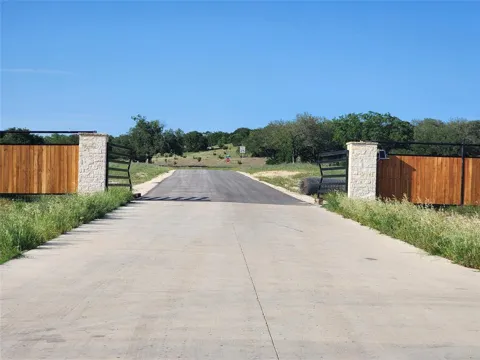 366 Yellowstone Drive