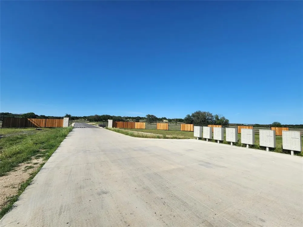 366 Yellowstone Drive Oglesby, TX 76561
