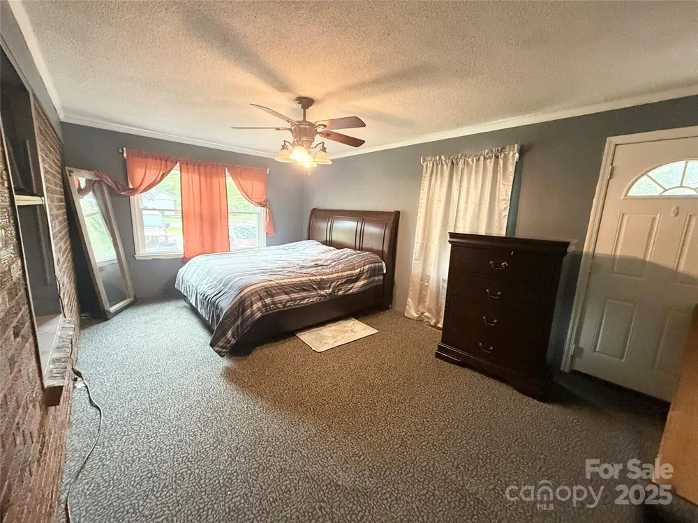 101 Windsor Drive Cheraw, SC 29520
