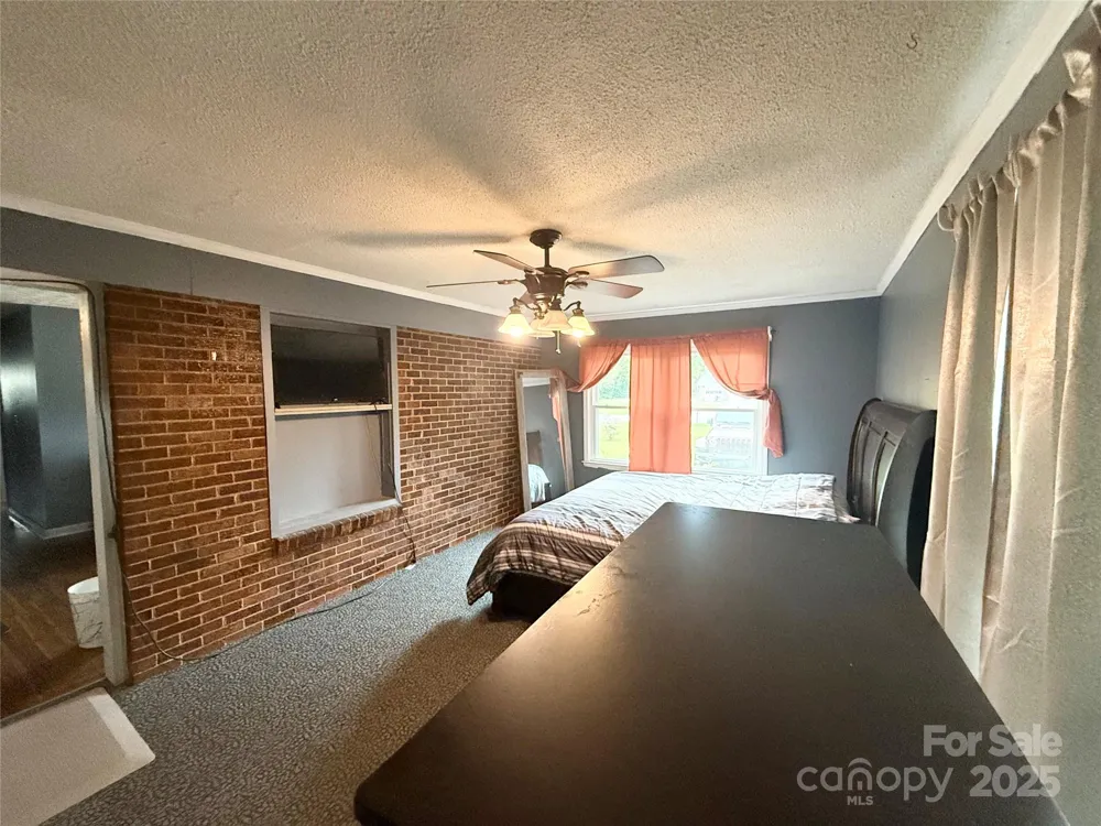 101 Windsor Drive Cheraw, SC 29520