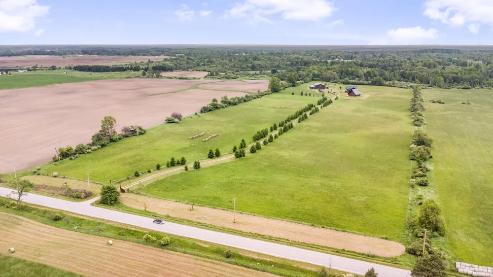 4450 50th Avenue Orient Township, MI 49679