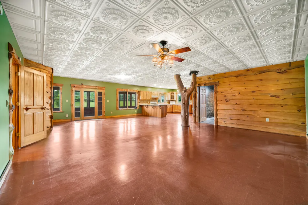 4450 50th Avenue Orient Township, MI 49679
