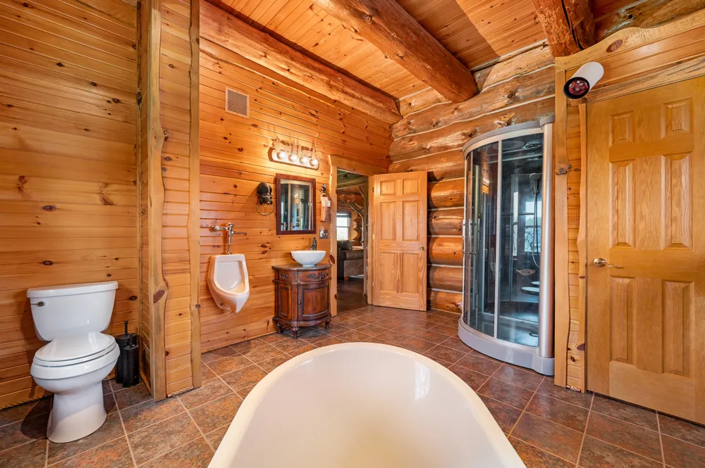 4450 50th Avenue Orient Township, MI 49679