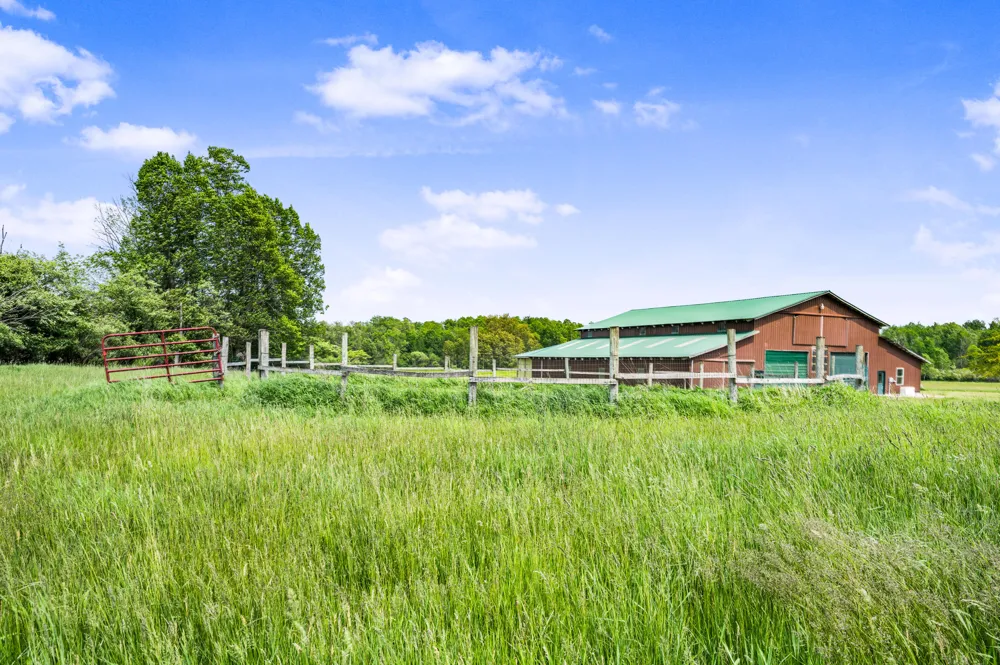 4450 50th Avenue Orient Township, MI 49679