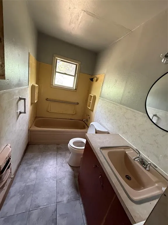 701 Perry Santa Anna, TX 76878