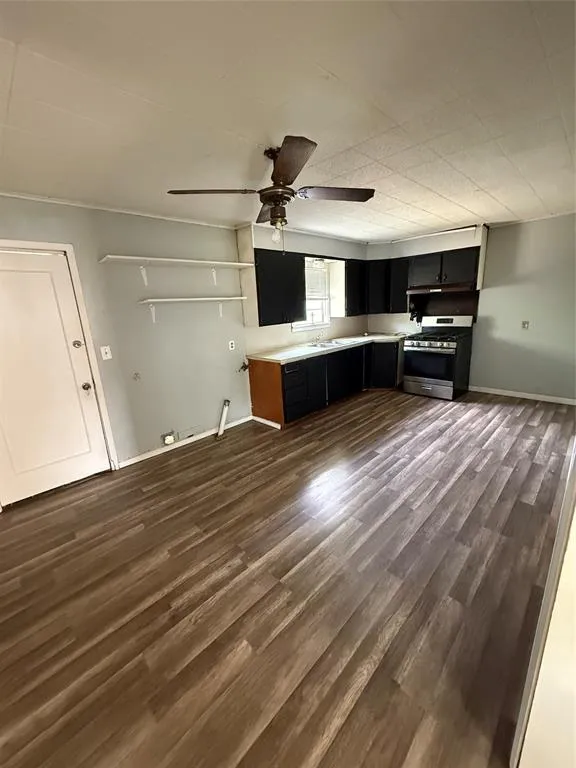701 Perry Santa Anna, TX 76878