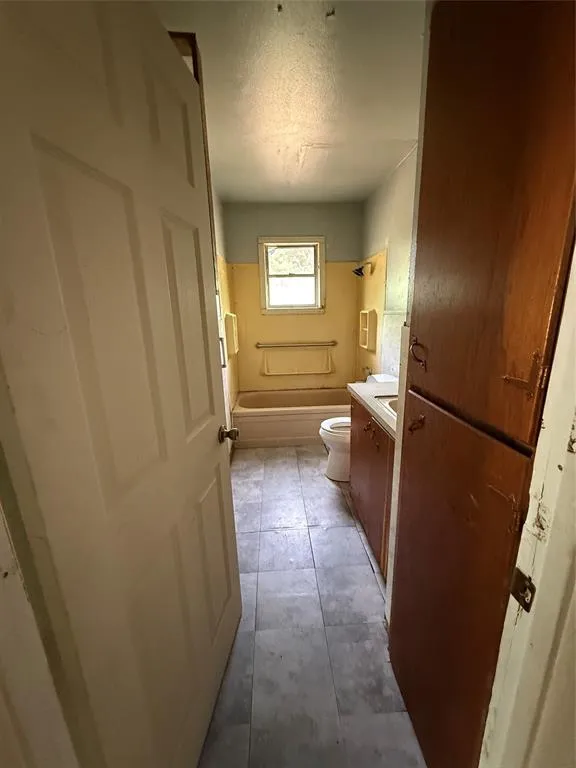 701 Perry Santa Anna, TX 76878