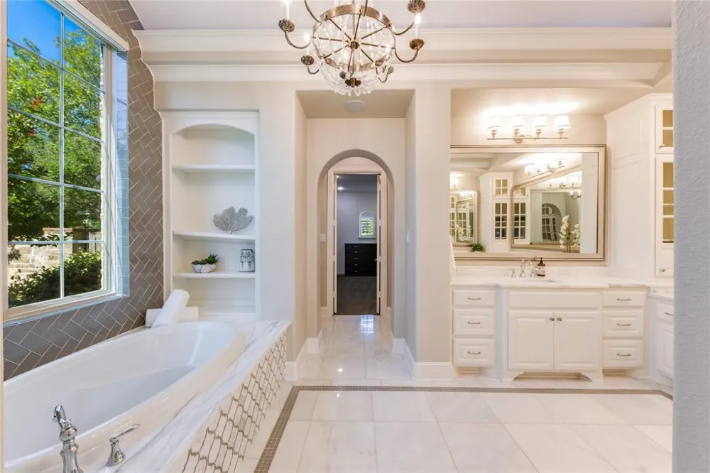5409 Twin Cities Lane McKinney, TX 75070