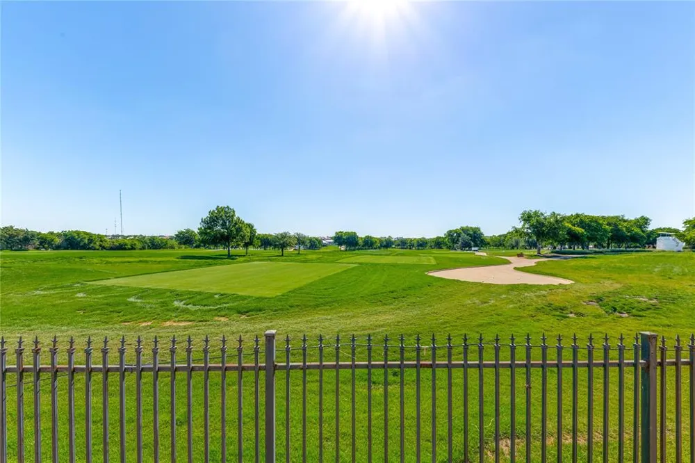 5409 Twin Cities Lane McKinney, TX 75070