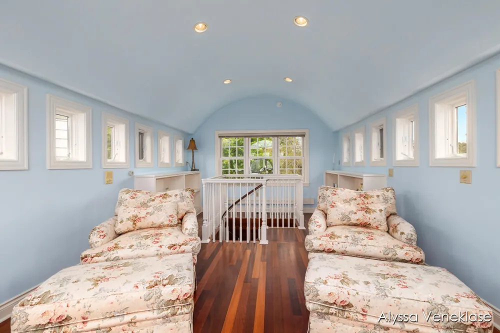 404 Shore Drive South Haven Charter Township, MI 49090