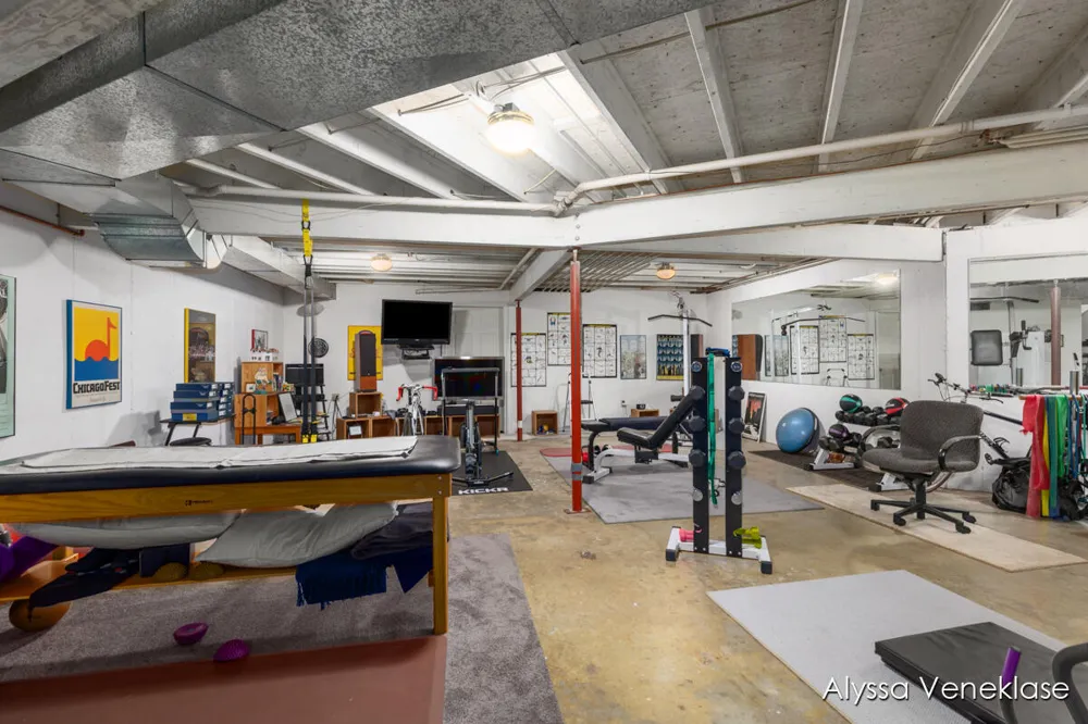 404 Shore Drive South Haven Charter Township, MI 49090