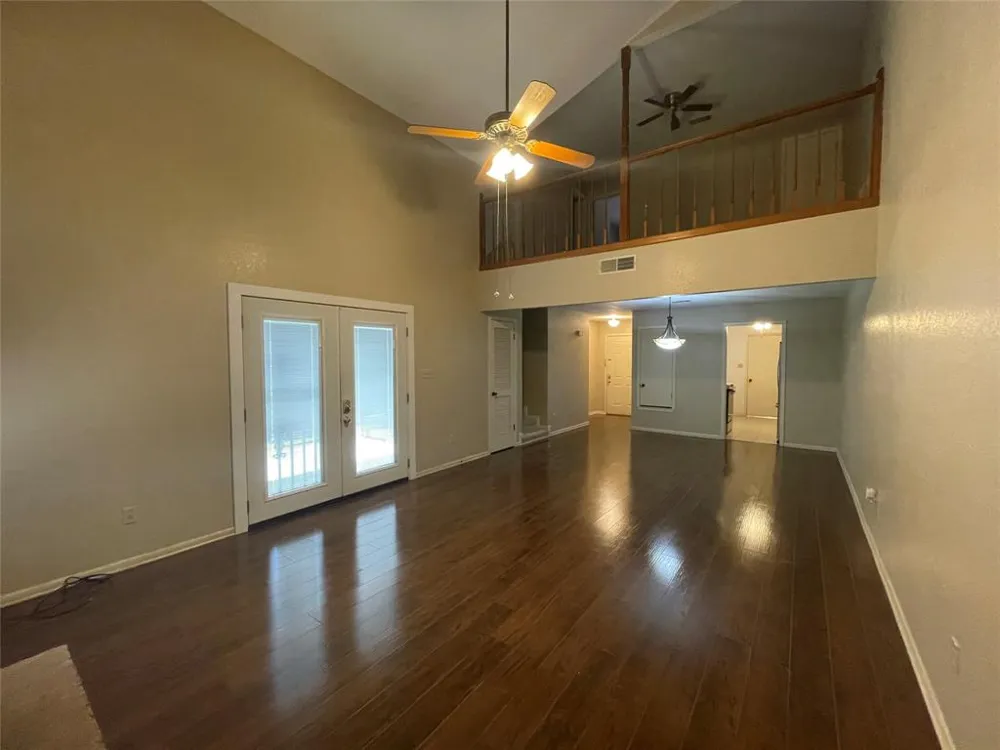 306 S Arnold Street Lampasas, TX 76550