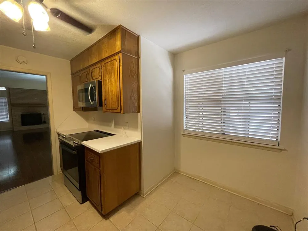 306 S Arnold Street Lampasas, TX 76550