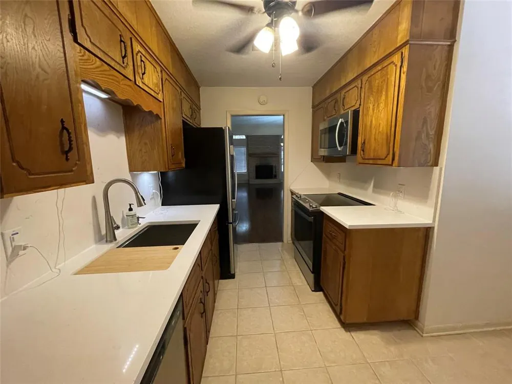 306 S Arnold Street Lampasas, TX 76550