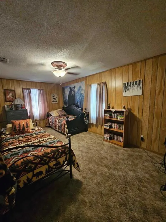 517 An County Road 147 Palestine, TX 75801