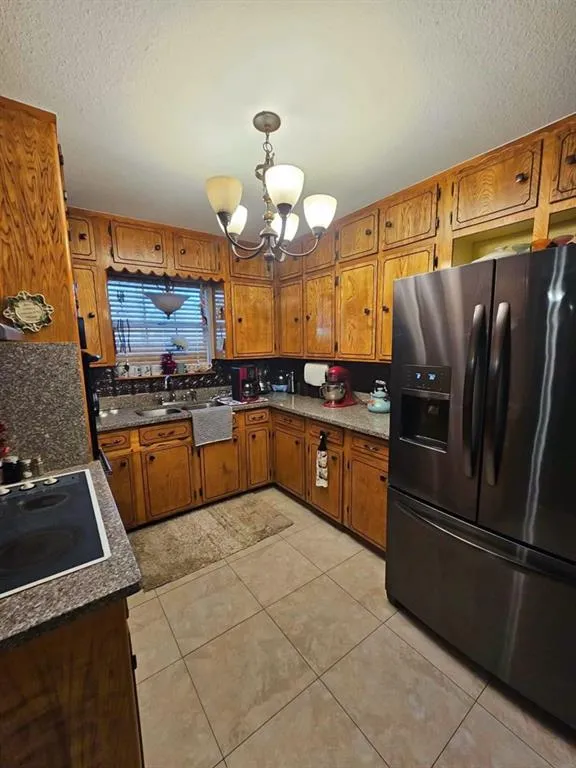 517 An County Road 147 Palestine, TX 75801