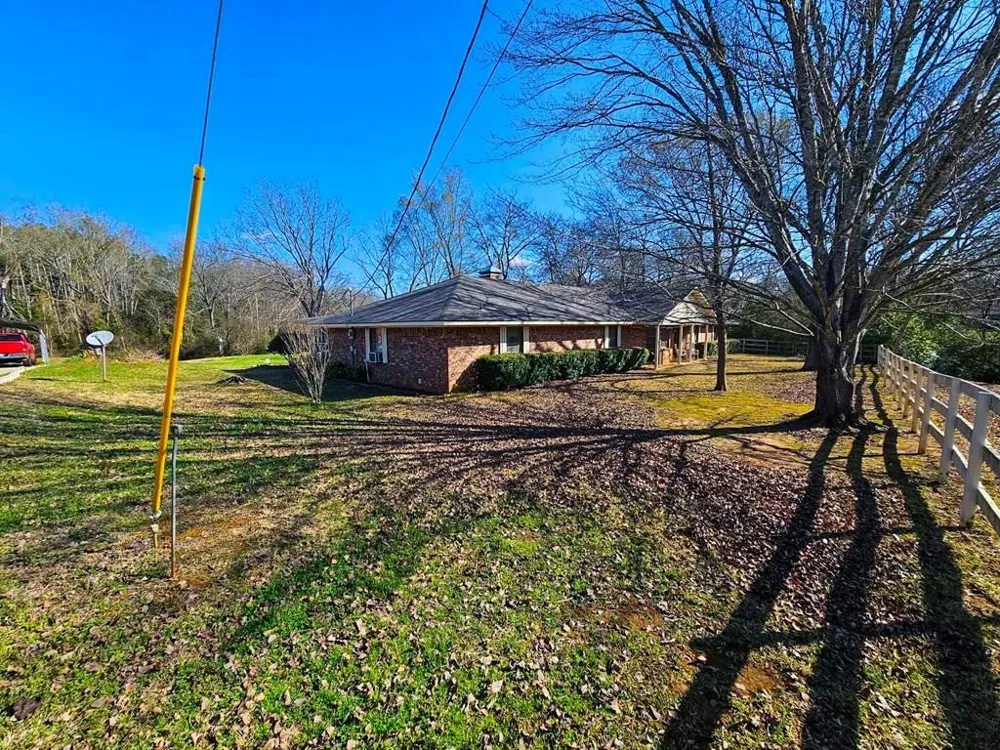 517 An County Road 147 Palestine, TX 75801