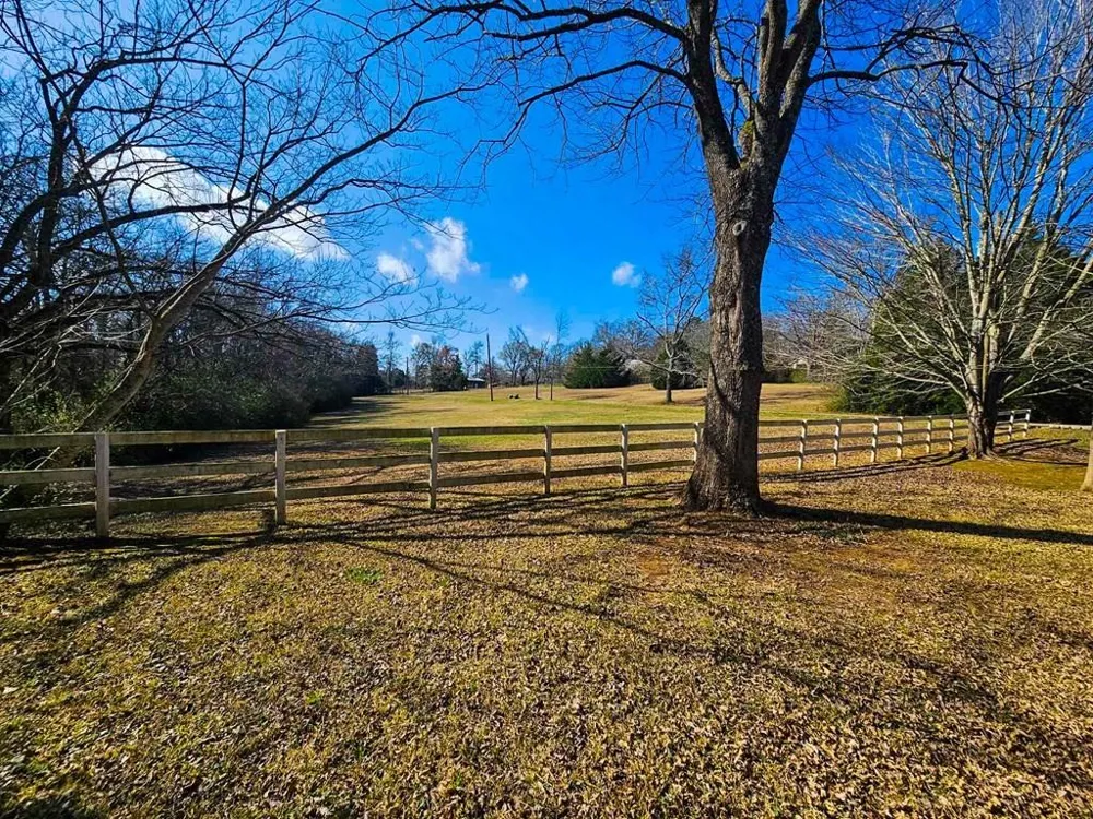 517 An County Road 147 Palestine, TX 75801