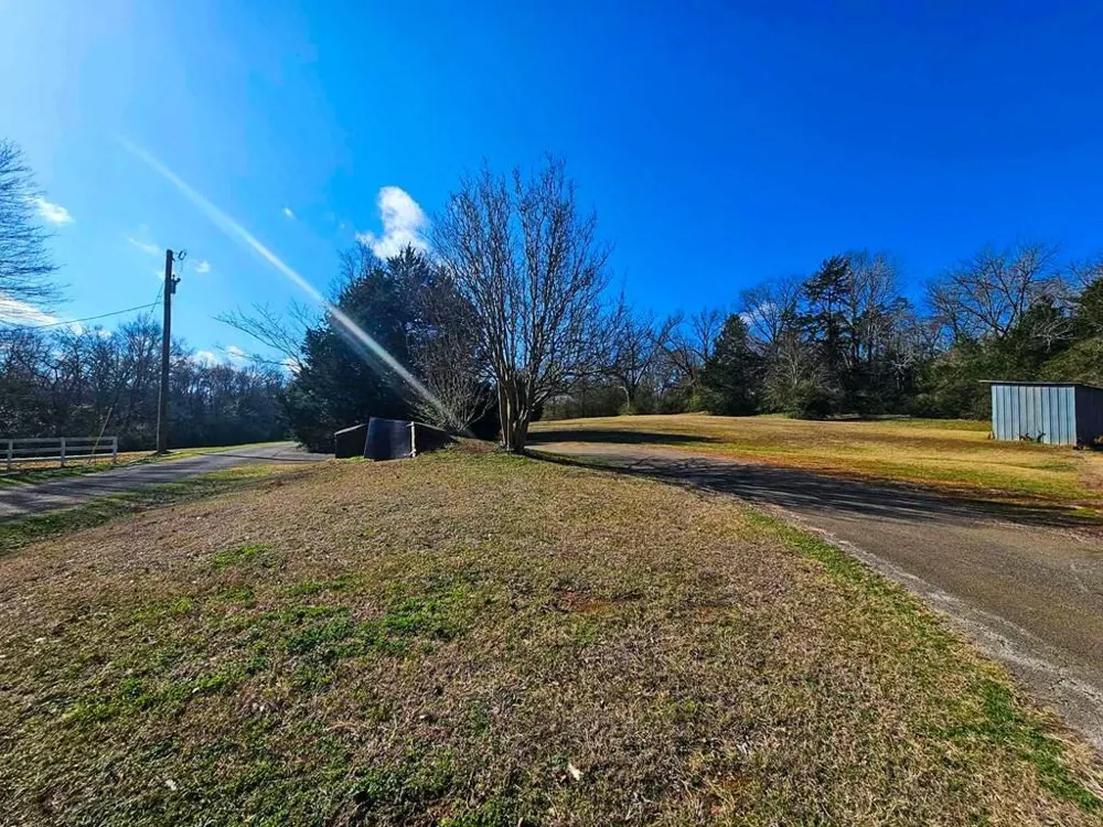 517 An County Road 147 Palestine, TX 75801