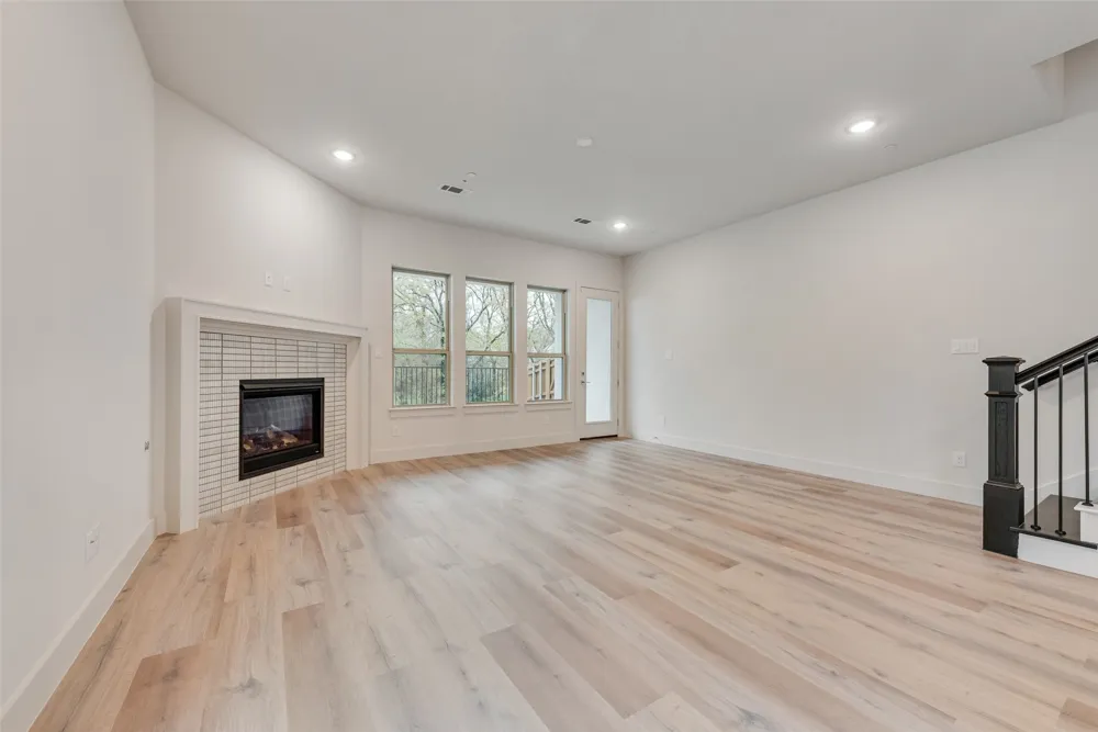 444 Waters Edge Drive #721 Hickory Creek, TX 75065