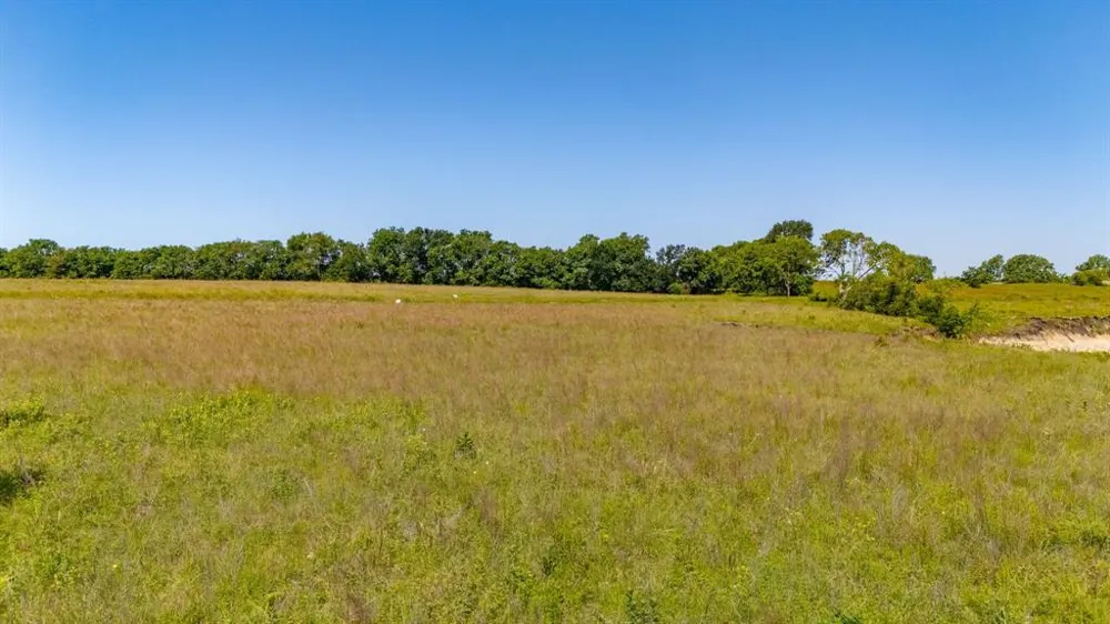 1625 Fm 904 S #ES Pecan Gap, TX 75469