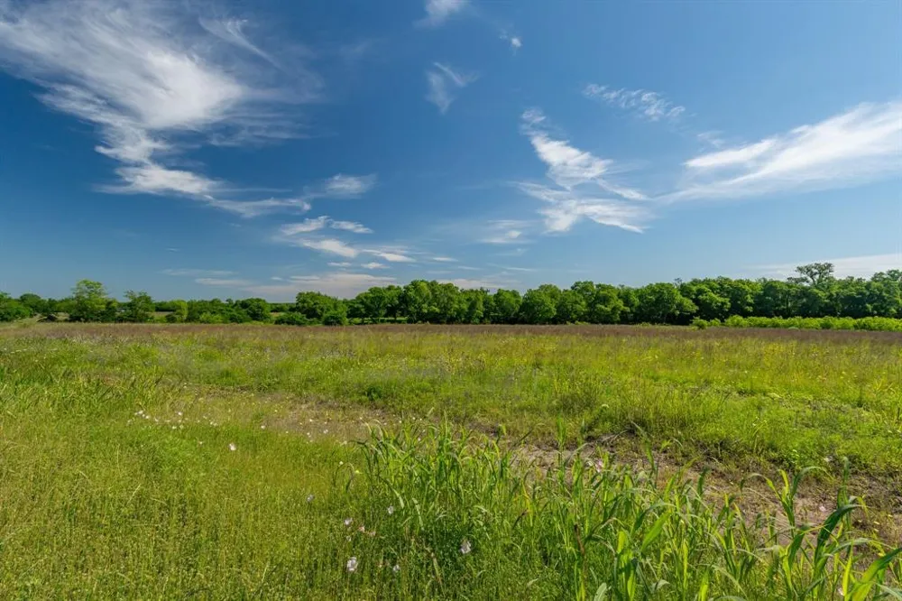1625 Fm 904 S #ES Pecan Gap, TX 75469