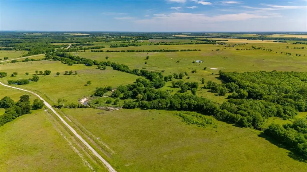 1625 Fm 904 S #ES Pecan Gap, TX 75469