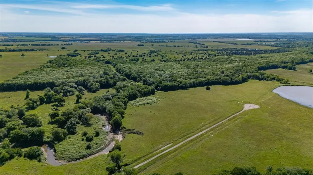 1625 Fm 904 S #ES Pecan Gap, TX 75469