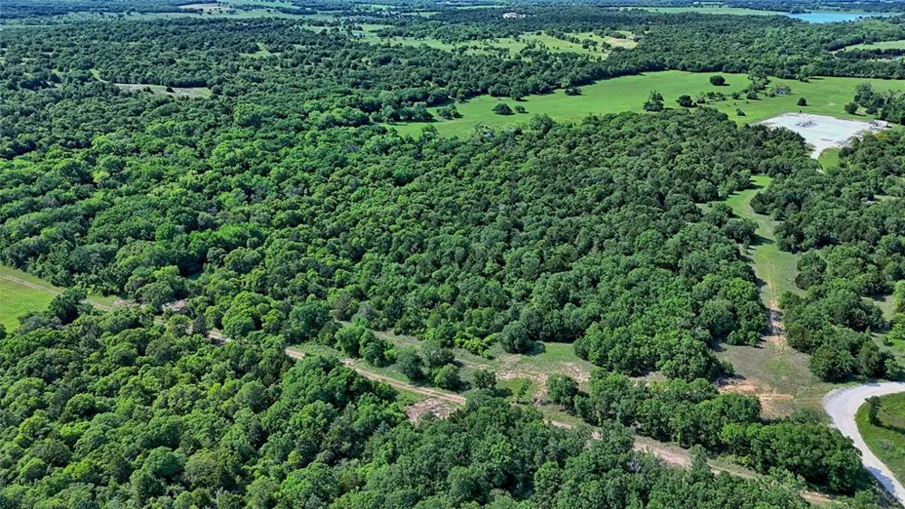 500 Starkey Ranch Rd St Jo, TX 76265