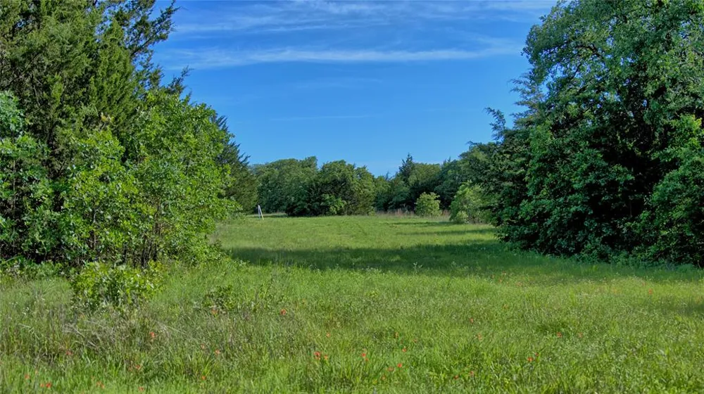 500 Starkey Ranch Rd St Jo, TX 76265