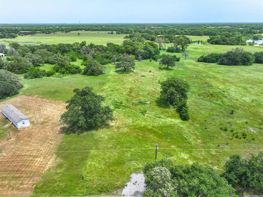 County Road 1131 Cumby, TX 75433