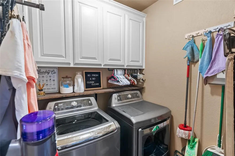 415 Stone Mountain Court Cresson, TX 76035