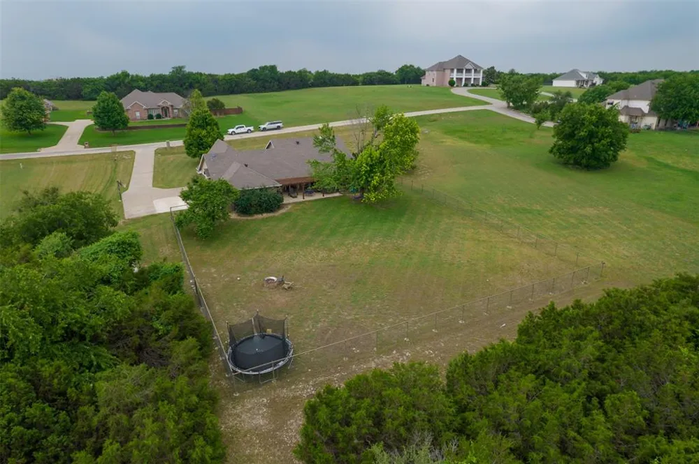 415 Stone Mountain Court Cresson, TX 76035