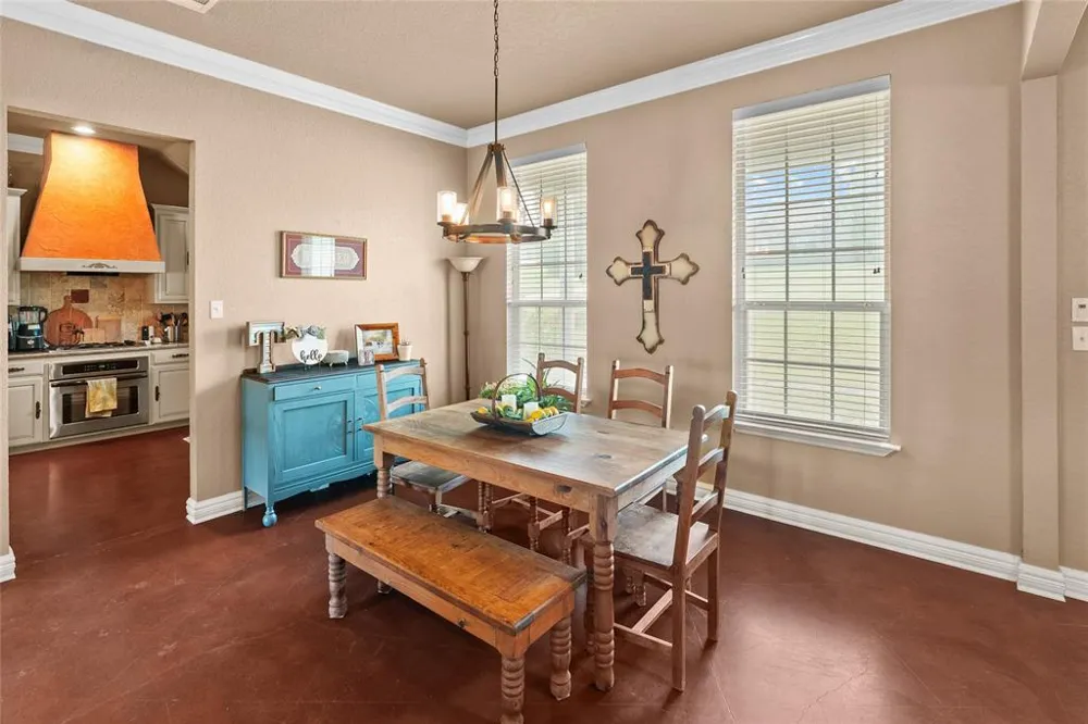 415 Stone Mountain Court Cresson, TX 76035