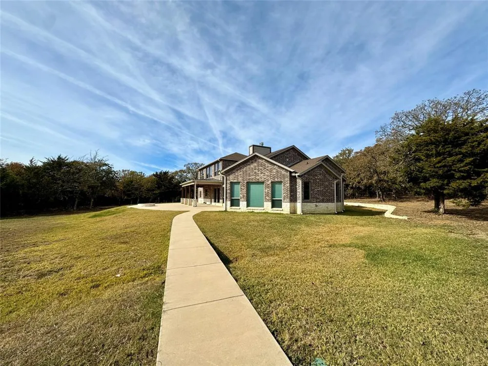 474 Eagle Cove Circle Tioga, TX 76271