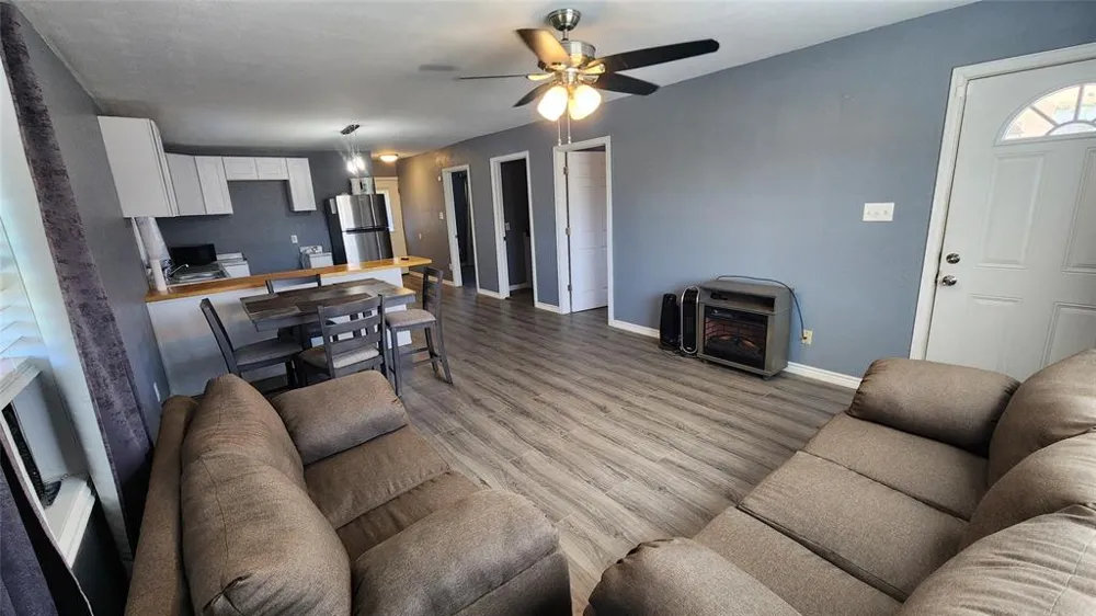 809 Bowie Street Sweetwater, TX 79556