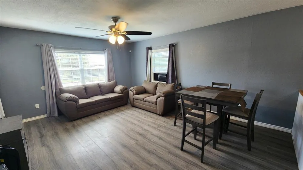 809 Bowie Street Sweetwater, TX 79556