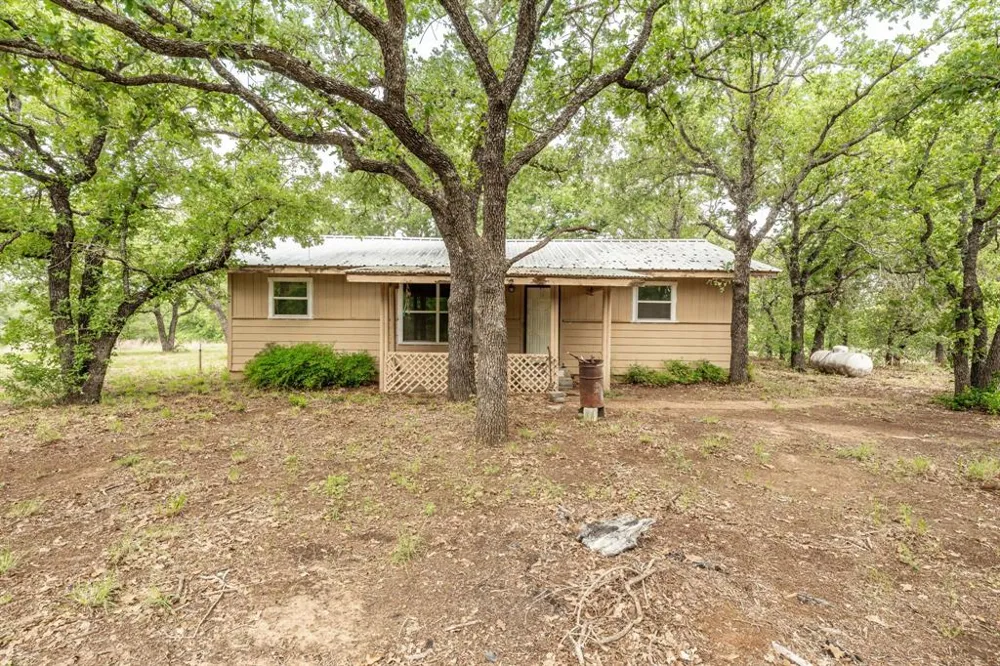 2850 County Road 434 Dublin, TX 76446