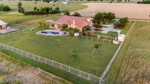 590 County Road 385