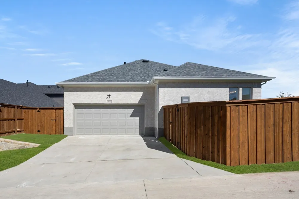 14465 Overlook Park Drive Fort Worth, TX 76008