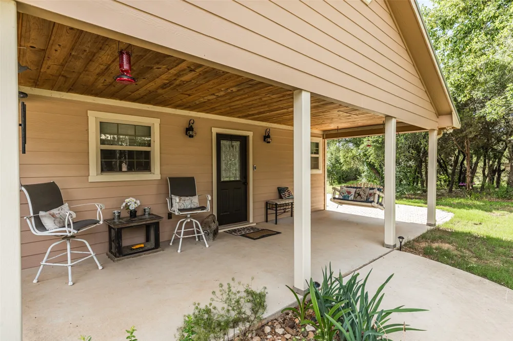 420 Private Road 1400 E Morgan, TX 76671