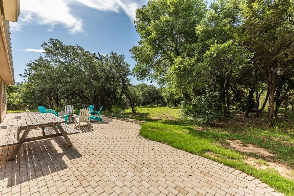 420 Private Road 1400 E Morgan, TX 76671