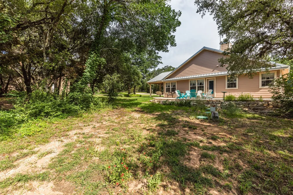 420 Private Road 1400 E Morgan, TX 76671