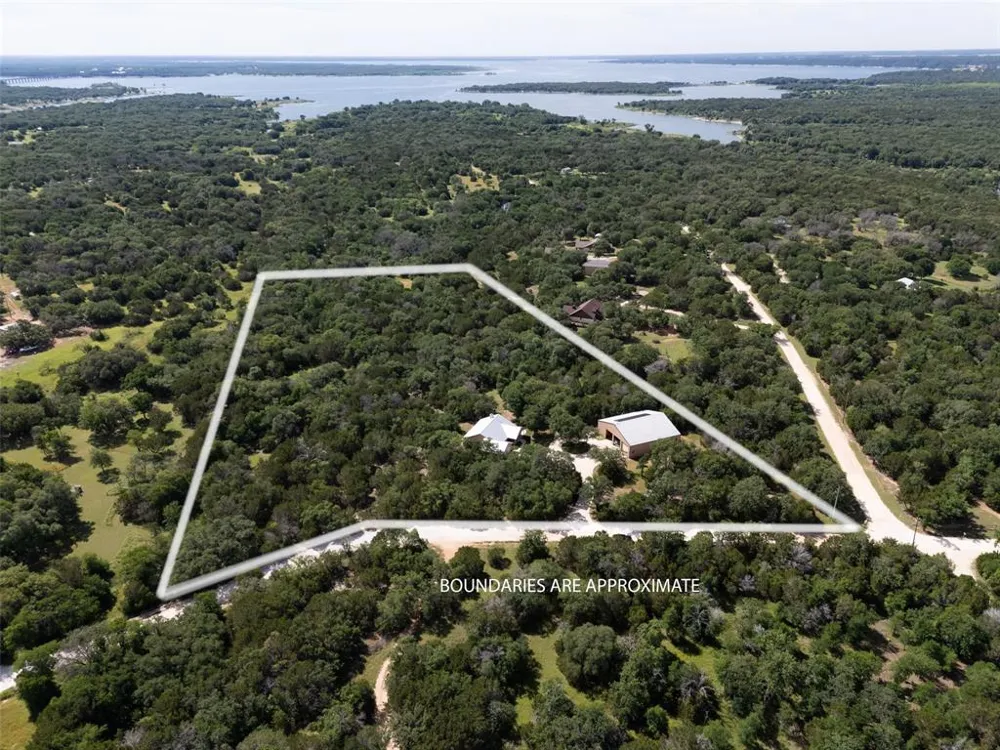 420 Private Road 1400 E Morgan, TX 76671