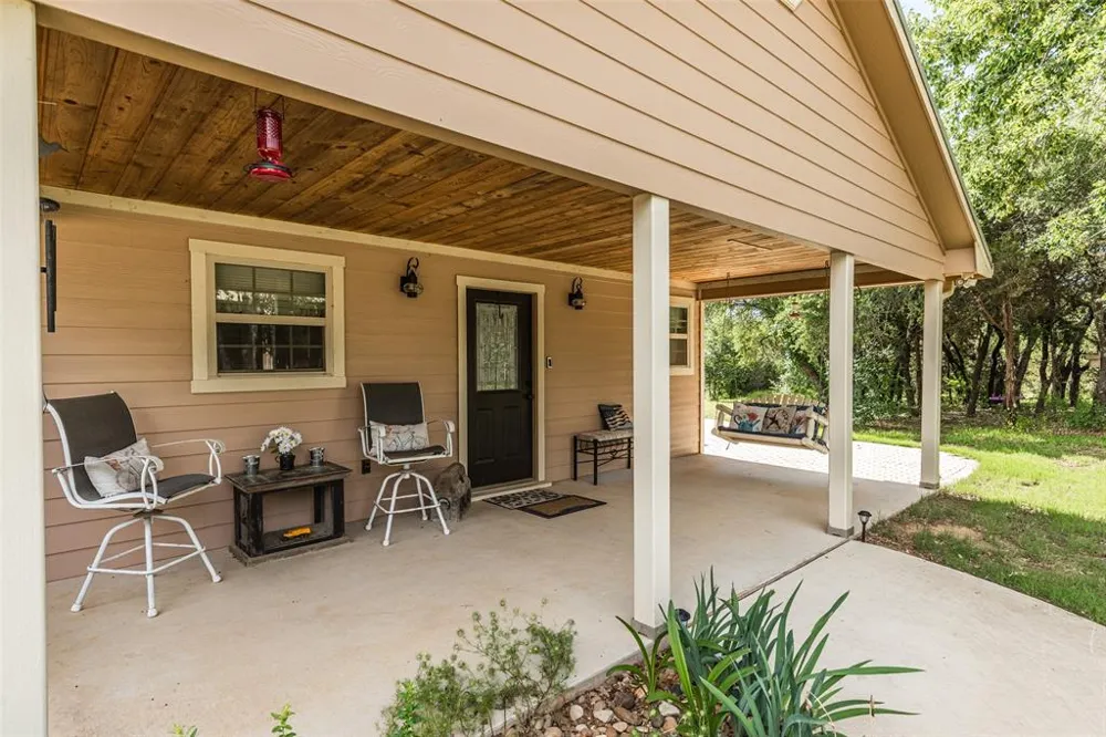 420 Private Road 1400 E Morgan, TX 76671