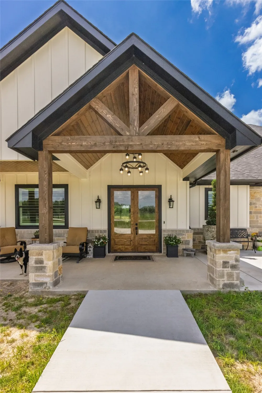 300 County Road 3636 Road Dike, TX 75437
