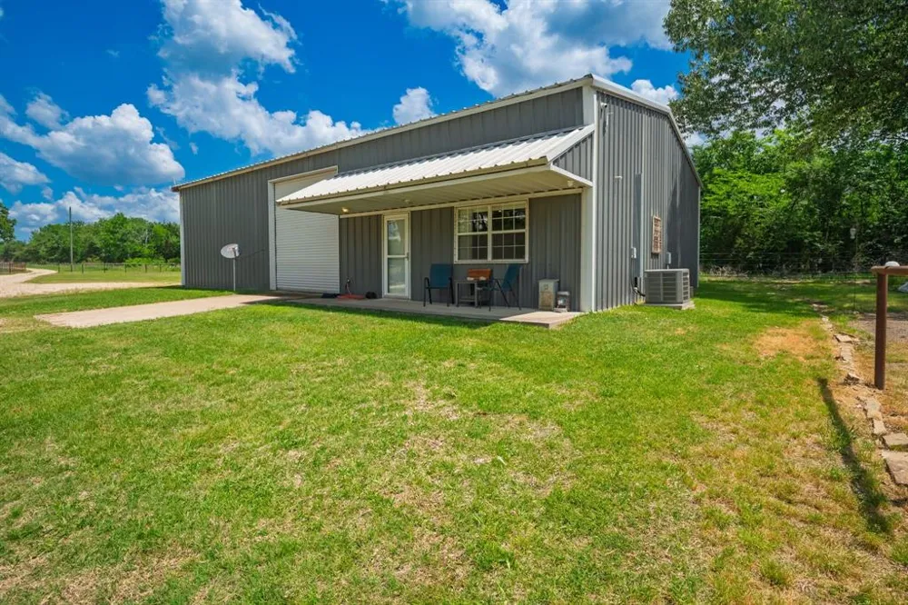 300 County Road 3636 Road Dike, TX 75437