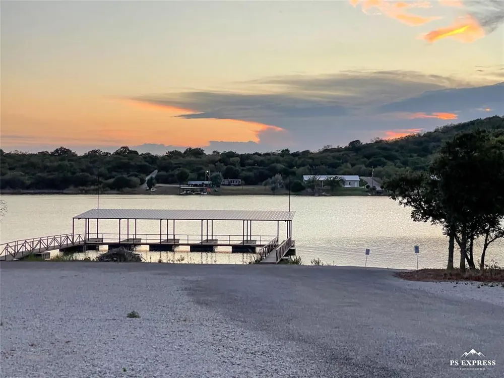 371 Hidden Shores Drive Cisco, TX 76437